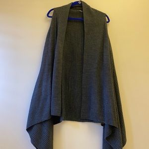 Loft- OS Long Sleeveless Duster/Cardigan in Gray